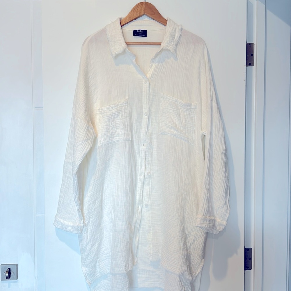 DRESSED IN LALA WHITE LINEN TUNIC